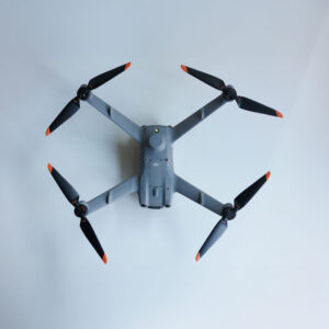 Dron DJI M3DT zvrchu